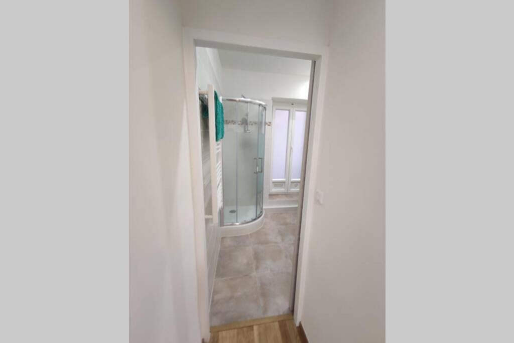 דירות מרסיי Joli T2 Proche Vieux-Port, Terrasses Du Port Et Metro Joliette מראה חיצוני תמונה